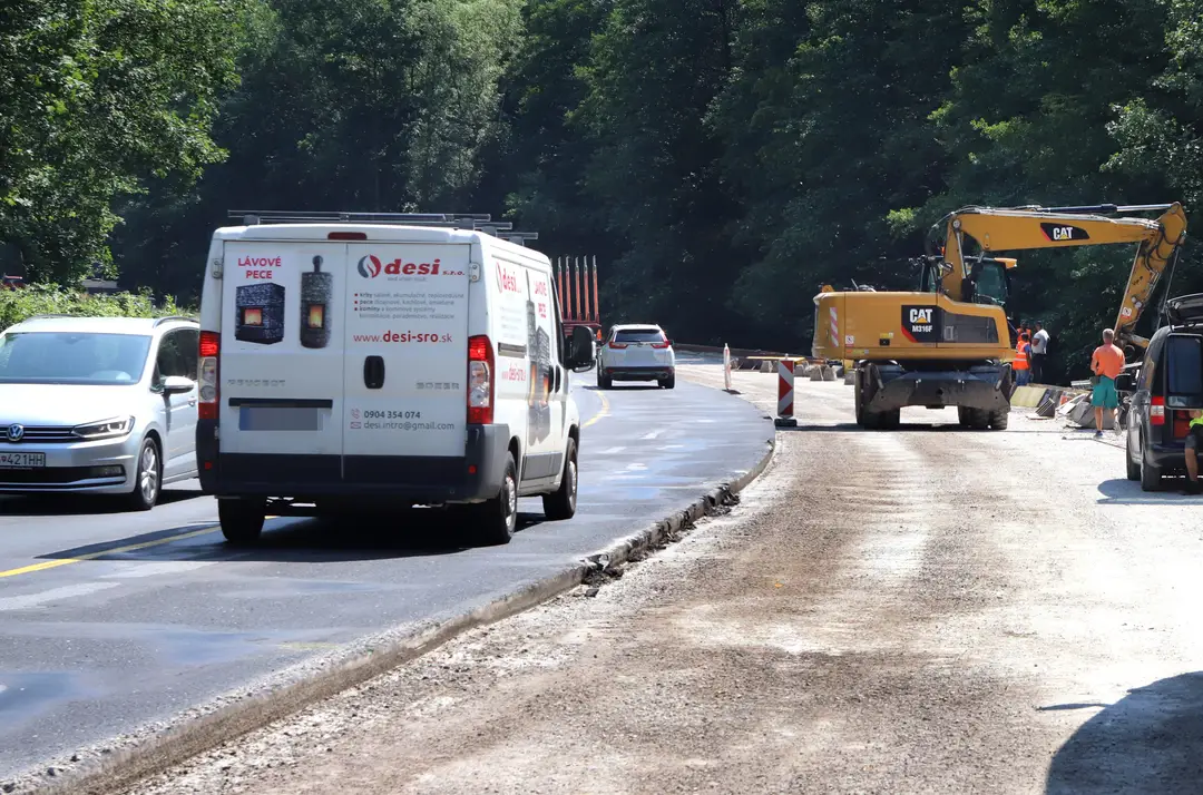 Práce na ceste - ilustračná snímka