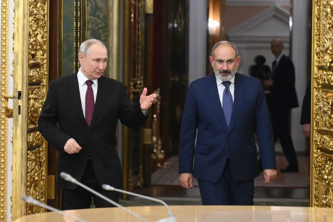 Ruský prezident Vladimir Putin a arménsky premiér Nikol Pašinjan.
