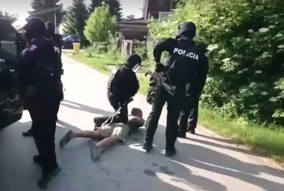 NAKA zasahuje na západnom a strednom Slovensku.