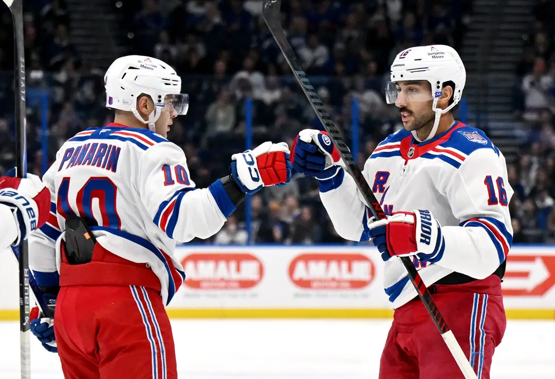 Gólová radosť hokejistov New Yorku Rangers.