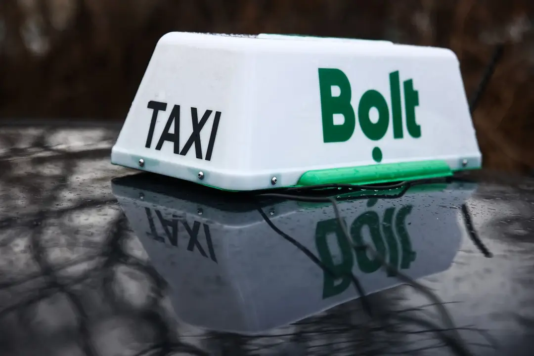 Taxi Bolt.