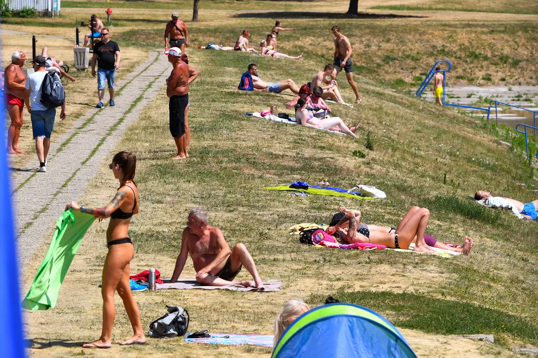 Prírodné kúpalisko Delňa na okraji mesta Prešov.