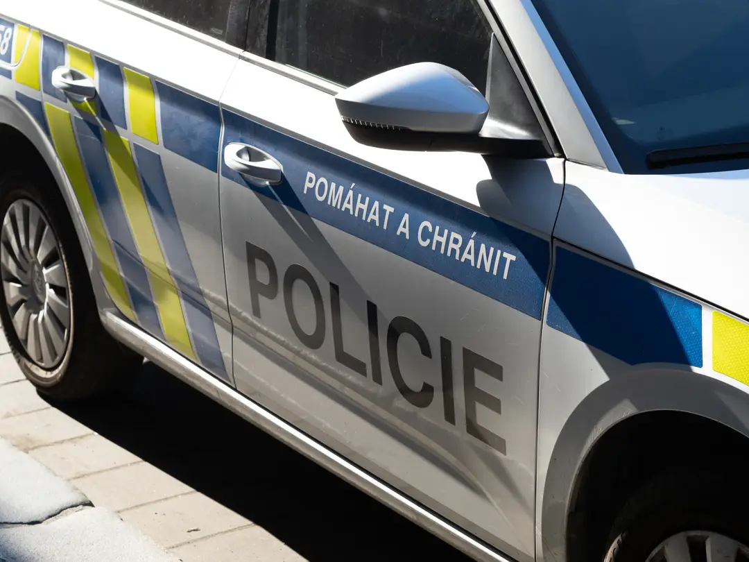 České policajné auto - ilustračná snímka
