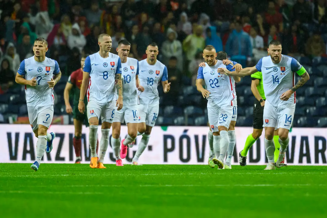 Dokráčajú Slováci po pekne rozostavanom chodníku až na kontinentálny šampionát?