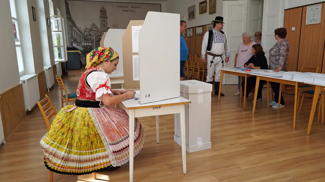 Voľby v Komárne