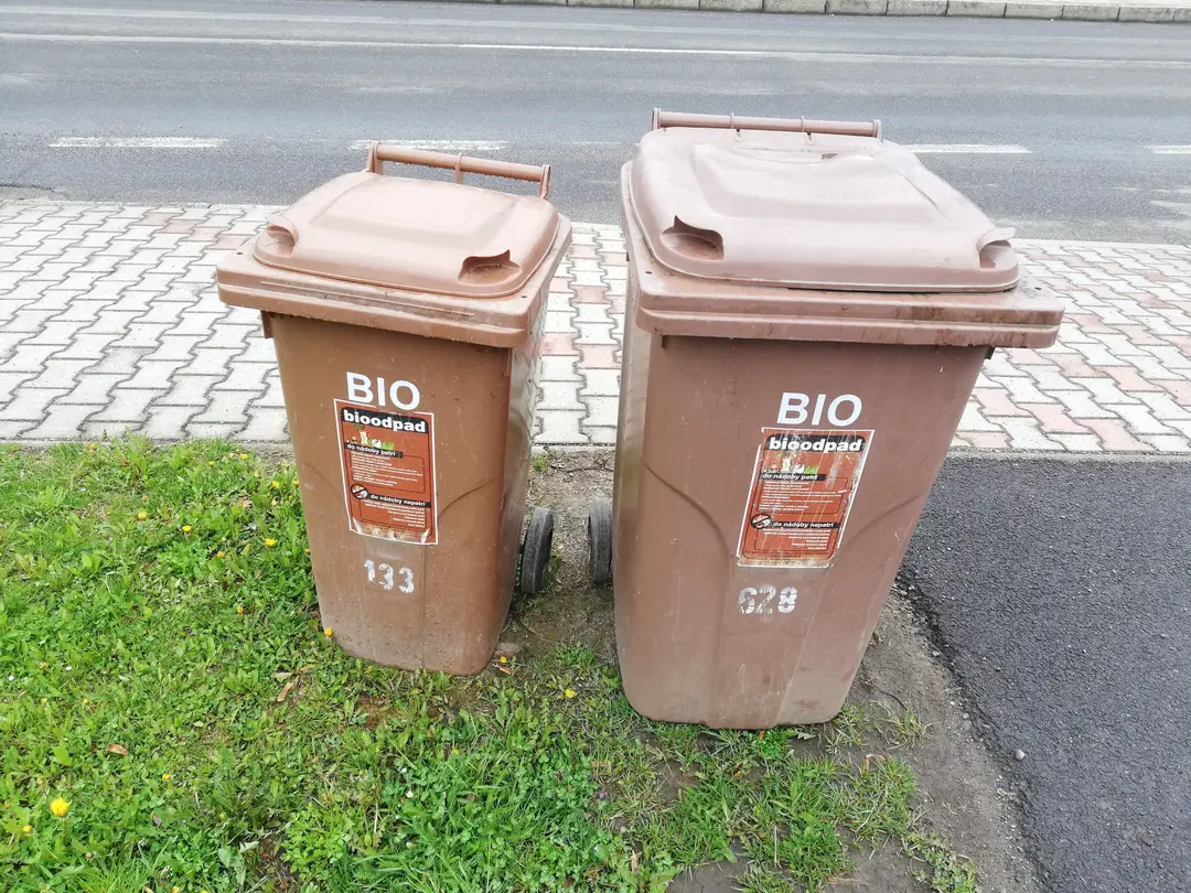 V blízkosti hnedých košov na bioodpad sa vraj začali objavovať potkany.