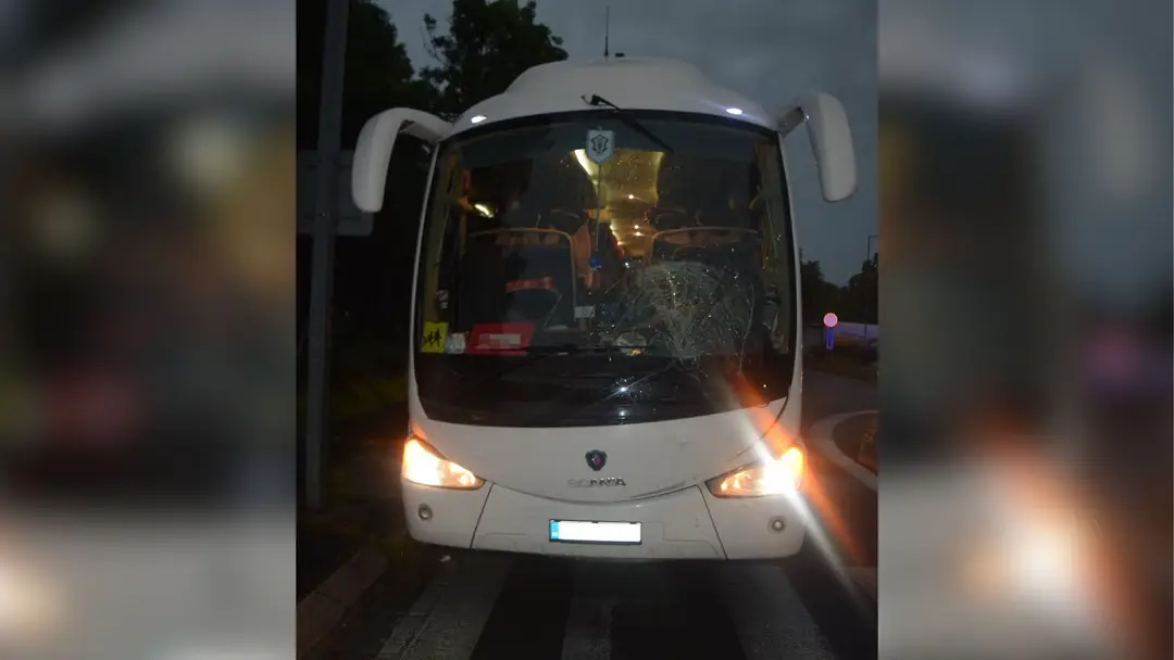 Autobus zrazil chodca