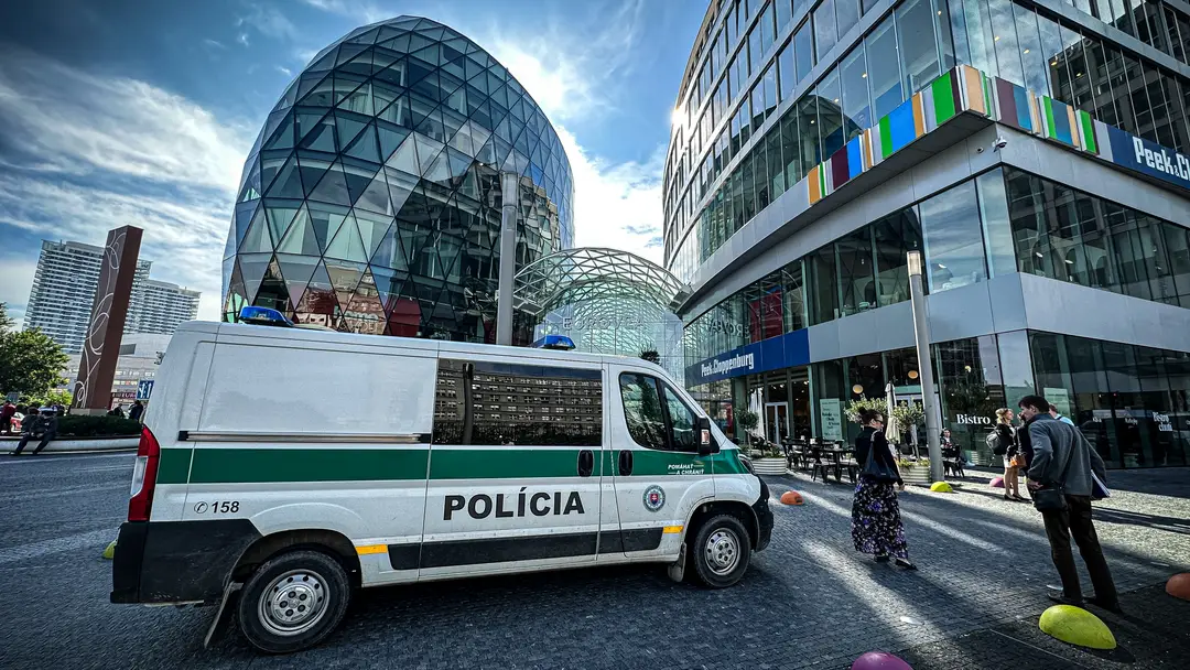 Zásah polície v nákupnom centre Eurovea.