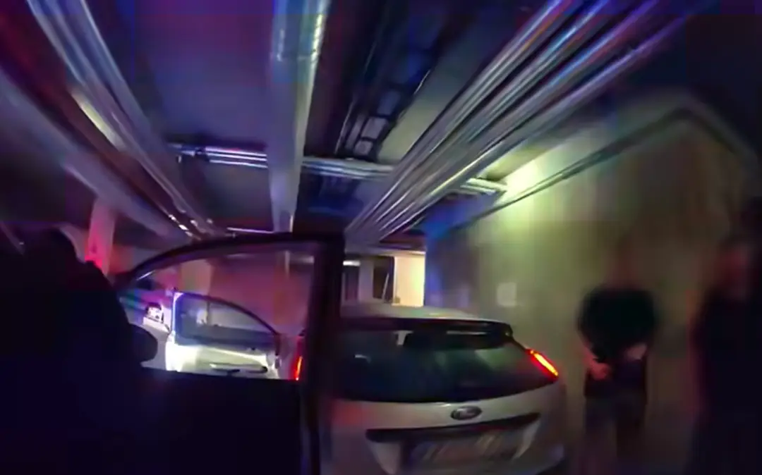 Dvaja chlapci bez vodičáku