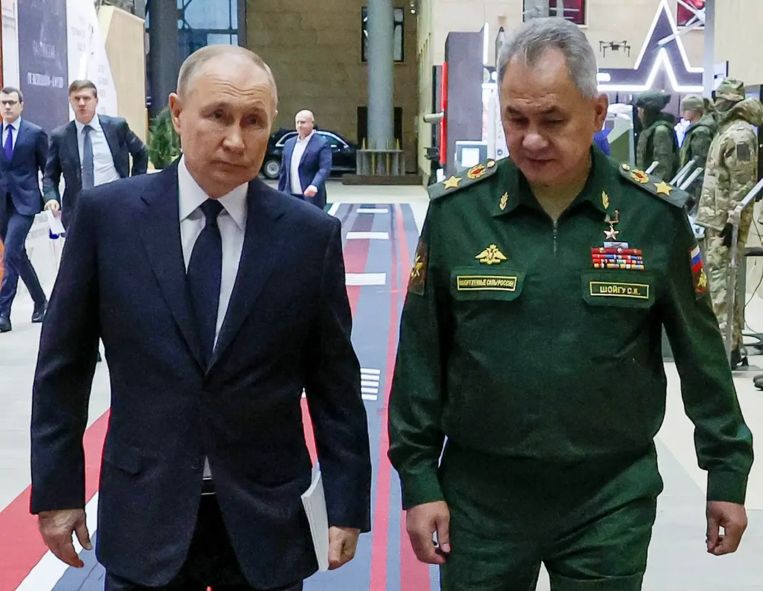 Vladimir Putin a Sergej Šojgu