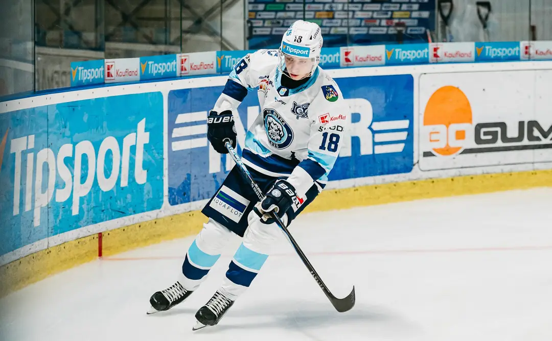 Adam Nemec.