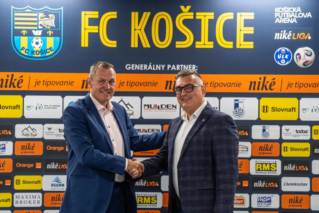 Terry Westley (vľavo) sa stal novým športovým riaditeľom FC Košice