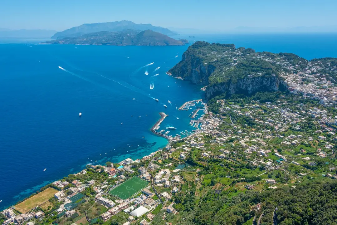 Capri.