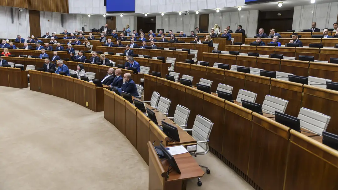 Parlament. Ilustračná snímka. 