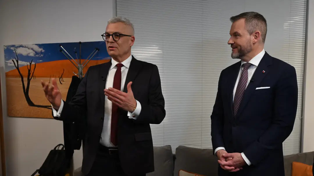Predvolebná diskusia s Petrom Pellegrinim a Ivanom Korčokom. 