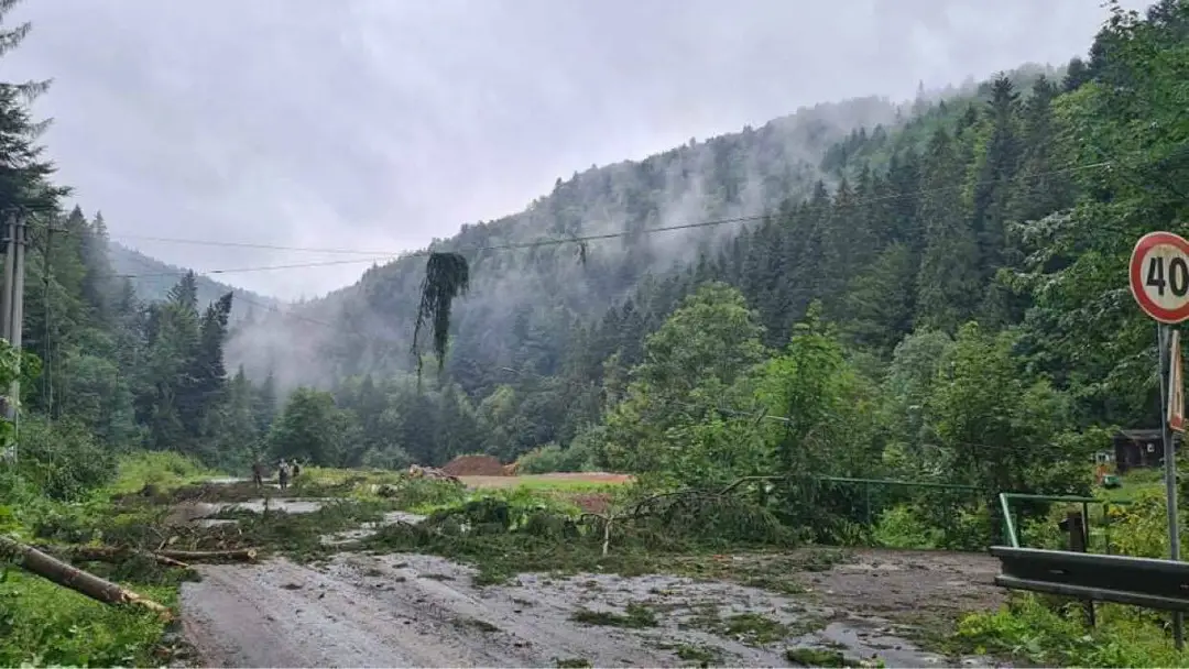 Kremnica - Neprejazdná cesta z Kremnice na Skalku