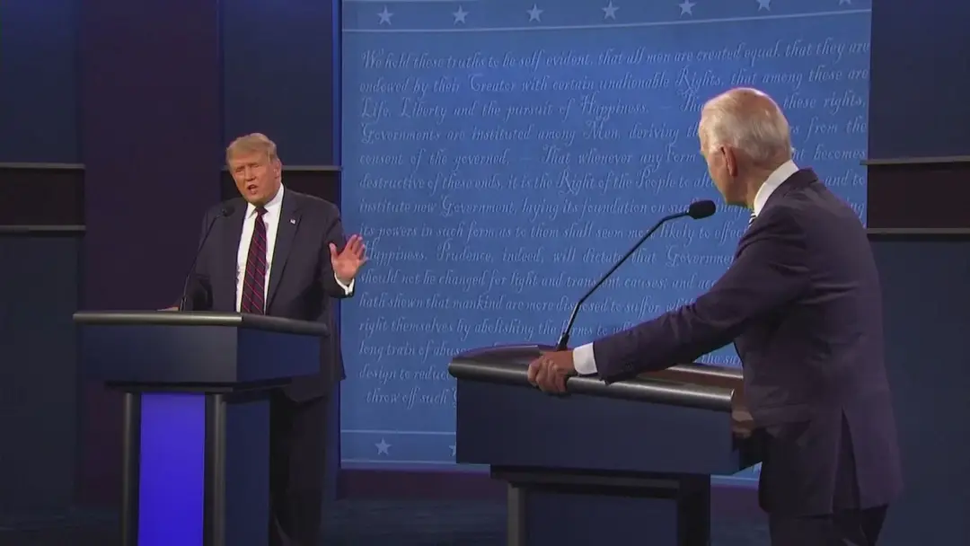 Donald Trump a Joe Biden v diskusii.