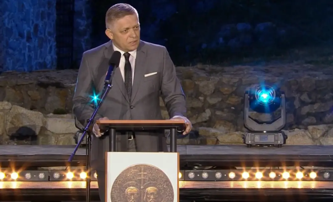 Robert Fico počas osláv.