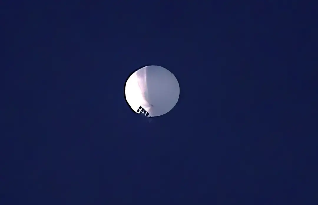 Údajný čínsky špionážny balón.