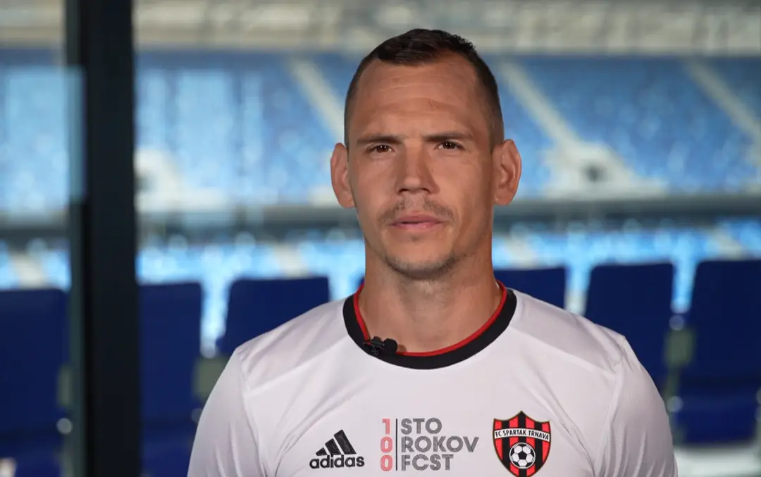 Martin Mikovič.