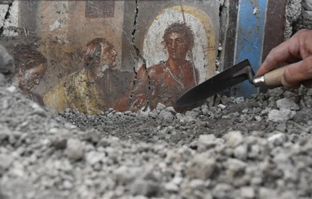 Archeológovia v Pompejach objavili malý domček s erotickými freskami.