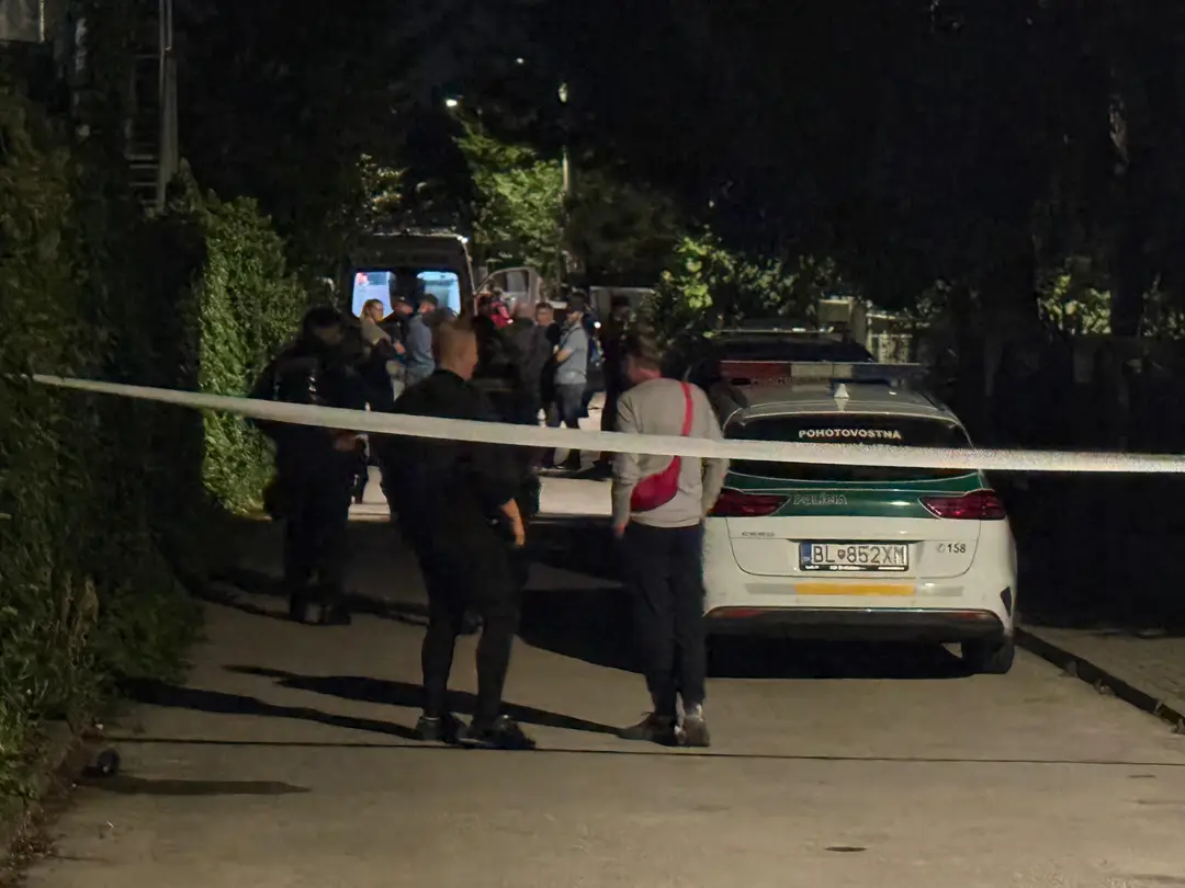 FOTO+VIDEO: Tragédia na západe Slovenska. Žena mala dobodať muža, vraj sa ju pokúsil znásilniť