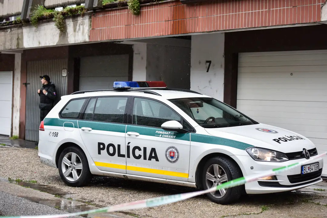 Polícia