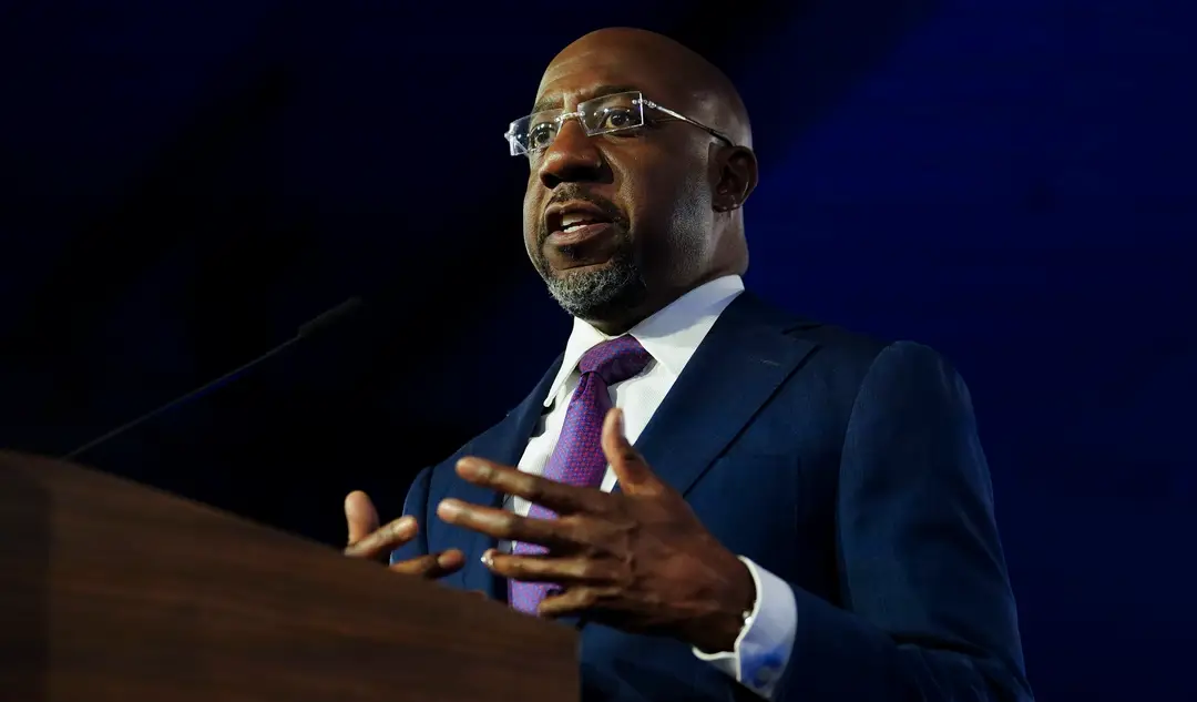 Senátor Raphael Warnock