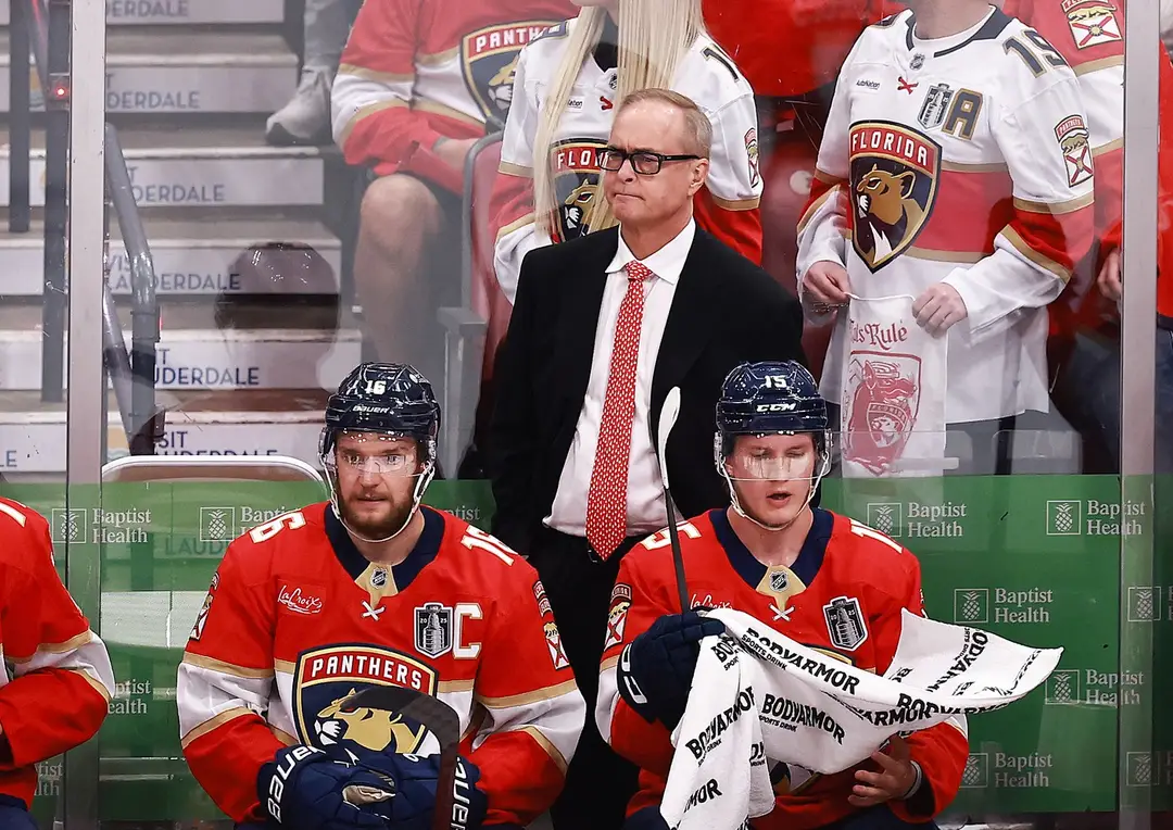 Tréner Paul Maurice dosiahol historický míľnik.