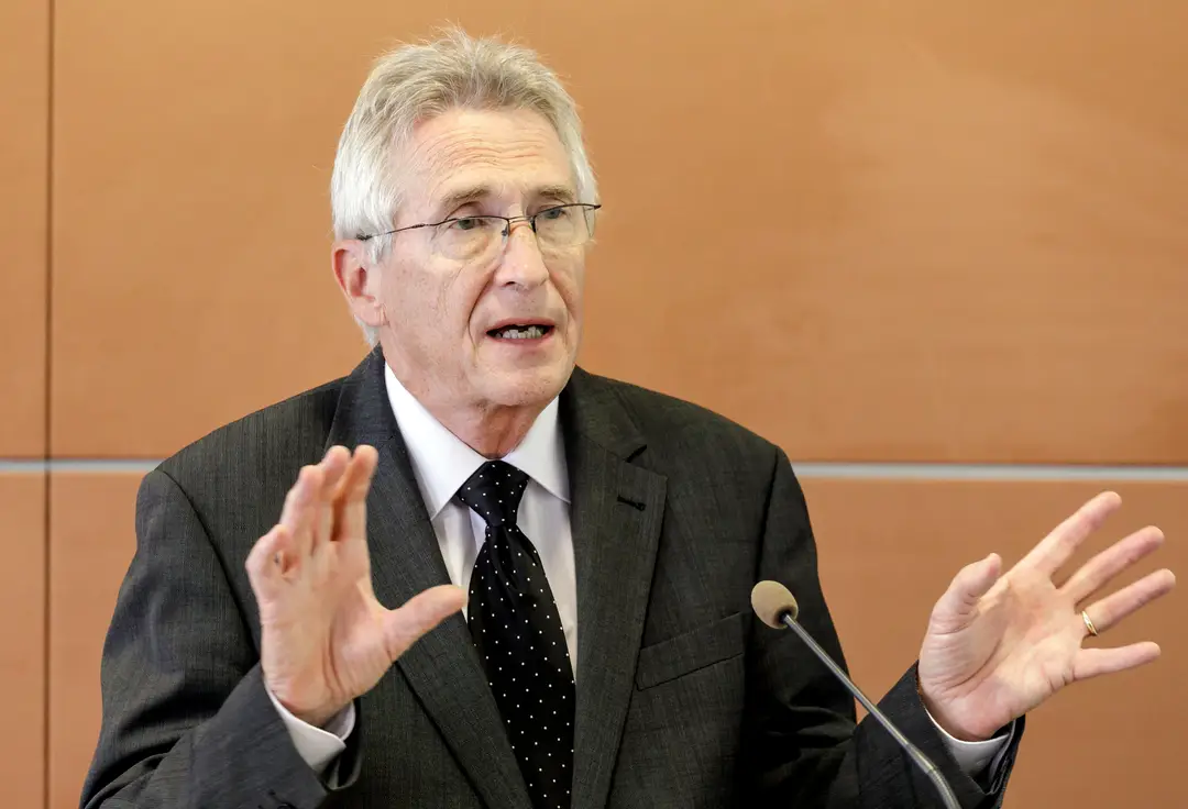 Ivan Šimko počas tlačovej konferencie.