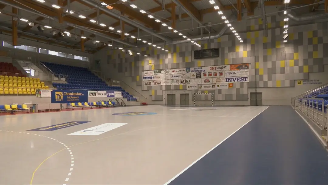 Chemkostav aréna