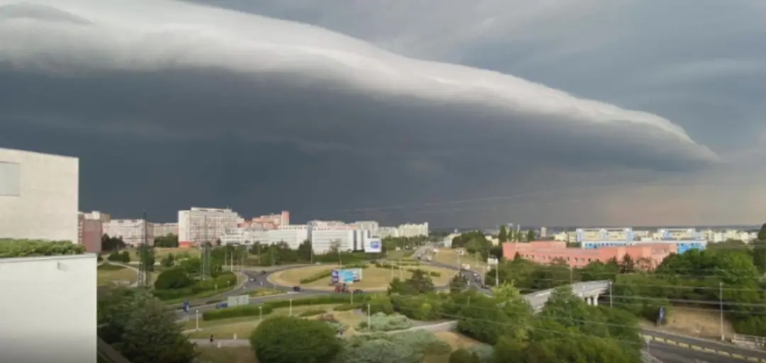 Českom sa prehnali búrky z tepla