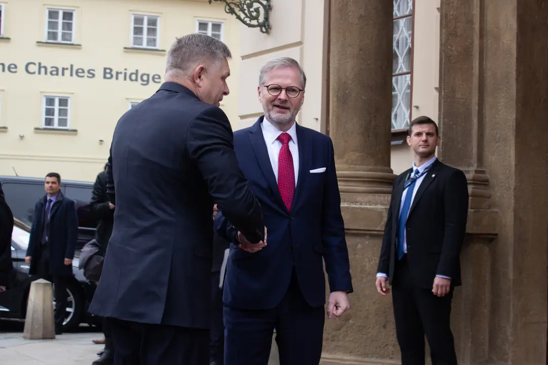 Robert Fico a Petr Fiala.