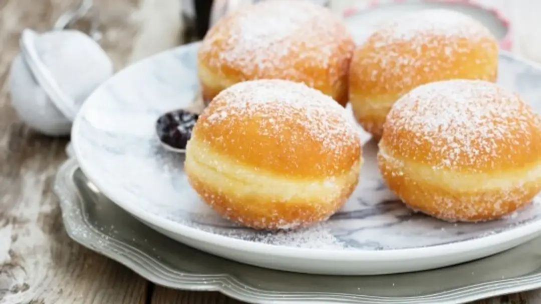 kralovna-fasiangov-jednoznacne-siska-.jpg