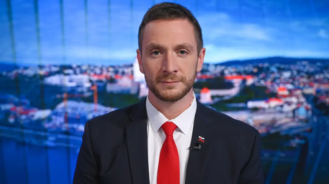 Milan Uhrík v relácii Na telo