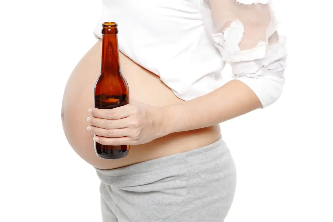 Počas tehotenstva by ste alkohol nemali piť vôbec. Ani jedno malé pivo