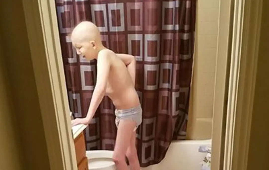 Najhorší pohľad pre rodiča. Mama zverejnila snímku umierajúceho synčeka