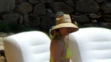 Kate Hudson oddychuje na gréckom ostrove.