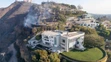 Ničivé požiare v Hollywoode sa zastavili pri dome Toma Hanksa