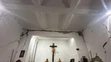 Poškodený kostol v obci Nižná Sitnica
