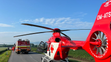 Pri nehode pri Ostraticiach zasahoval vrtuľník.