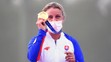 Zuzana Rehák Štefečeková so zlatou olympijskou medailou v trape.