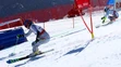 Veronika Velez-Zuzulová a švajčiarska lyžiarka Wendy Holdenerová (vpravo) na MS tímov a 