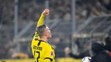Erling Haaland z Borussie Dortmund reaguje po dueli proti Frankfurtu.
