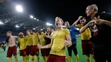 Hráči pražskej Sparty oslavujú výhru nad Laziom Rím 3:0 v odvete osemfinále EL UEFA.
