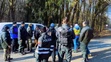 Polícia aj dobrovoľníci prečesávajú lesy nad bratislavskou mestskou časťou Rača