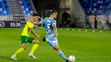 Na snímke sprava Richard Križan (ŠK Slovan Bratislava) a Dávid Ďuriš (MŠK Žilina)
