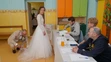 20240406_Komarno_volby_svadba_zenich_nevesta_01032735
