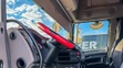 Stret autobusu a kamióna.