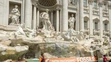 Protest klimatických aktivistov vo Fontáne di Trevi v Ríme.